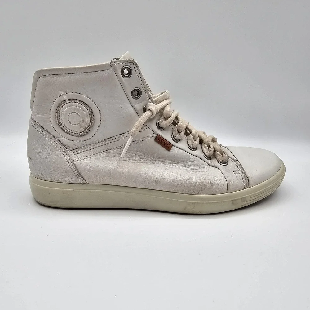 ECCO Soft 7 Shoes Womens Size 8 White‎ Leather High Top Comfort Casual Sneakers